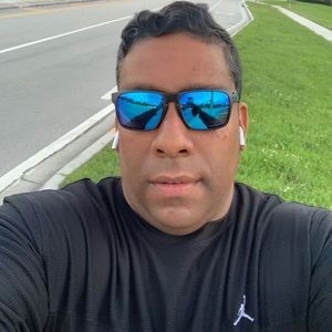 Meet your Posher, Randu